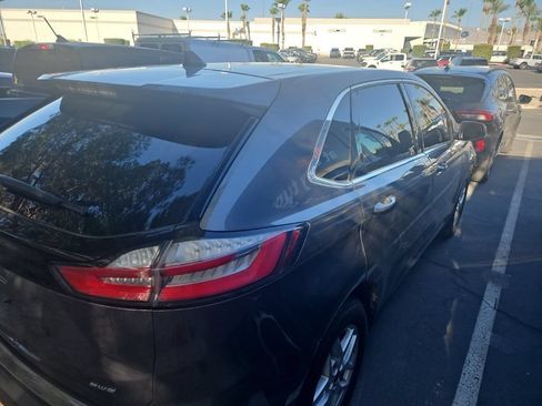 Certified 2024 Ford Edge SEL AWD/4WD image 2