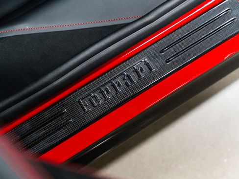 Used 2022 Ferrari SF90 Stradale AWD/4WD image 4