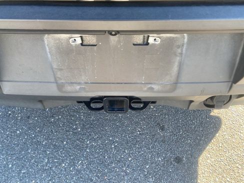 Used 2023 Nissan Pathfinder Rock Creek image 6