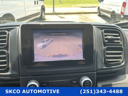 Used 2024 RAM ProMaster 2500 w/ Convenience Group FWD image 17