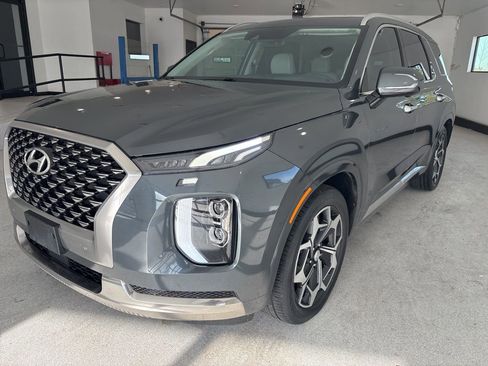 Used 2022 Hyundai Palisade Calligraphy FWD image 4