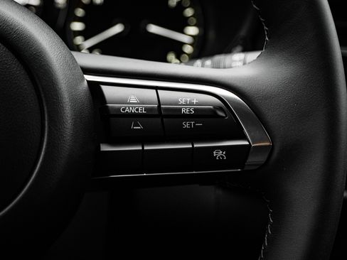 Used 2025 MAZDA CX-30 Carbon image 13