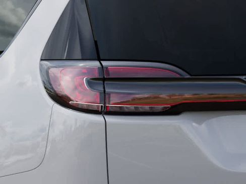 New 2026 Chrysler Pacifica Select w/ S Appearance Package FWD image 9