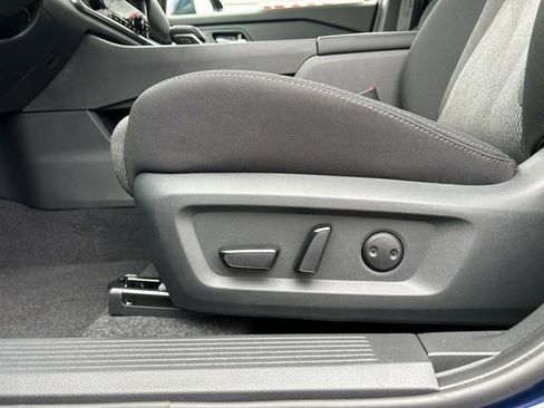 New 2026 Nissan Rogue SV image 28