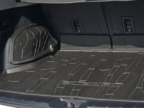 Certified 2023 Subaru Forester image 9