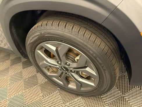 Certified 2024 Kia Seltos S AWD/4WD image 47