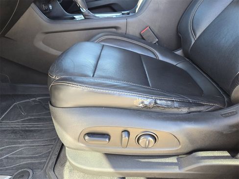 Used 2019 Chevrolet Traverse Premier w/ Driver Confidence II Package image 19