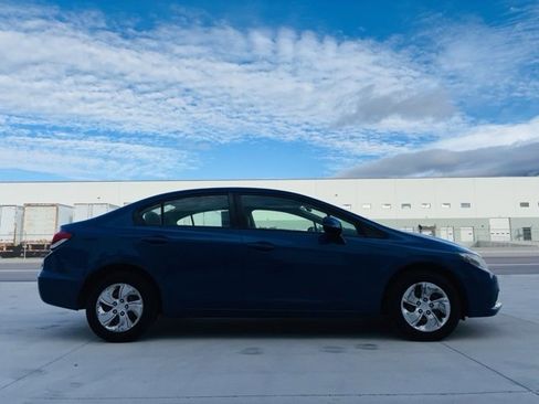 Used 2013 Honda Civic LX image 6