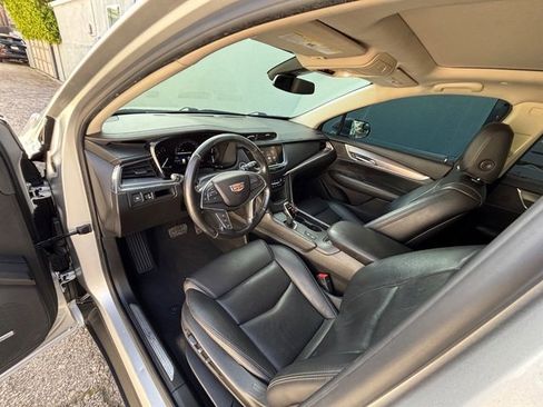 Used 2019 Cadillac XT5 Premium Luxury image 31