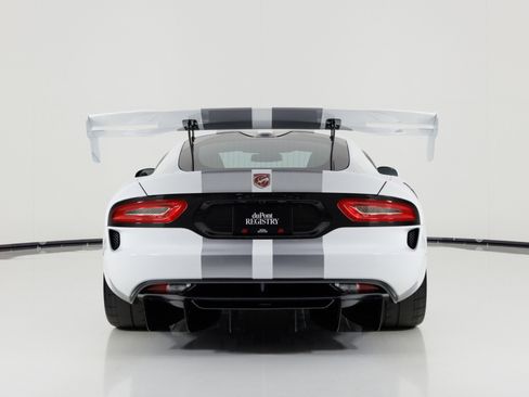 Used 2016 Dodge Viper ACR w/ Extreme Aero Package RWD image 4