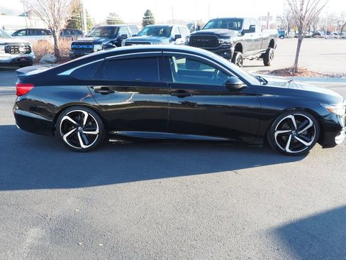 Used 2020 Honda Accord Sport image 4