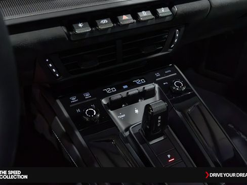 Used 2025 Porsche 911 Carrera GTS image 64