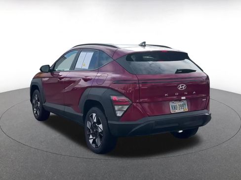 Used 2025 Hyundai Kona SEL image 11