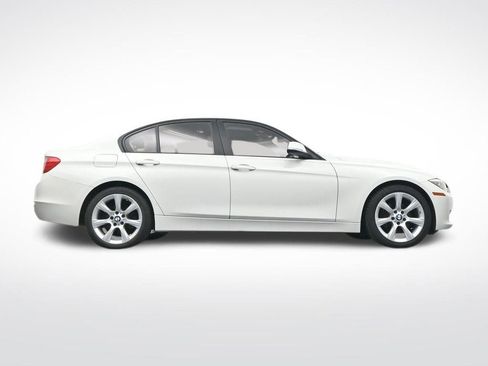 Used 2014 BMW 320i xDrive Sedan image 36