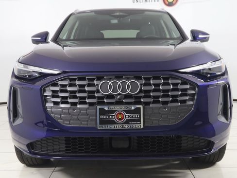 Used 2025 Audi Q5 Premium w/ Convenience Package AWD/4WD image 51