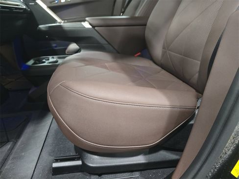 Used 2024 BMW iX xDrive50 w/ Premium Package image 27