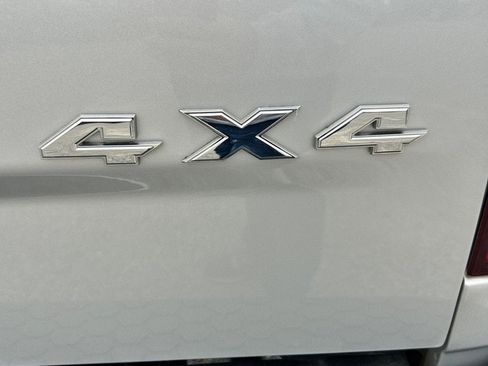 Used 2019 RAM 1500 Big Horn image 22