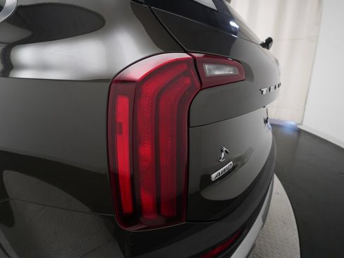 Used 2020 Kia Telluride SX AWD/4WD image 34