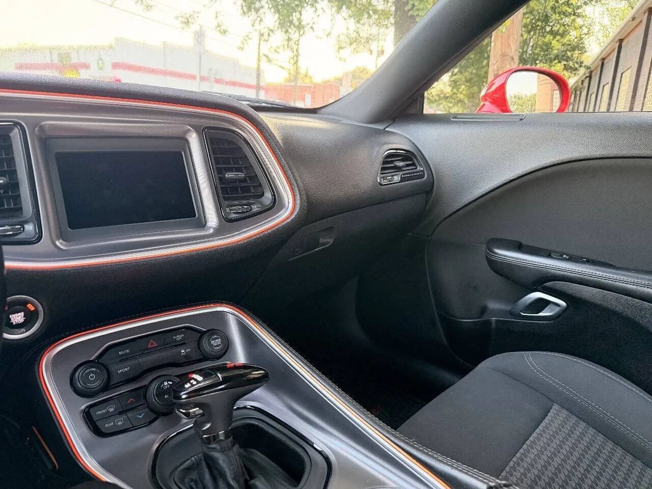 Used 2019 Dodge Challenger SXT RWD image 16