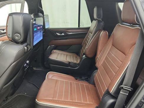 Used 2023 GMC Yukon Denali Ultimate AWD/4WD image 40