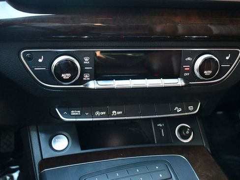 Used 2019 Audi Q5 2.0T Premium image 27