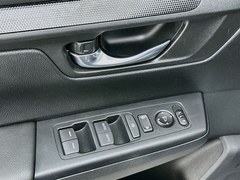 Used 2025 Honda CR-V Sport image 15