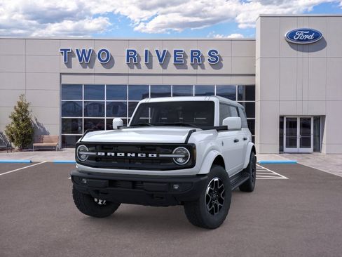 New 2026 Ford Bronco Outer Banks AWD/4WD image 2