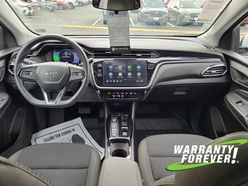 Used 2023 Chevrolet Bolt EUV LT image 10