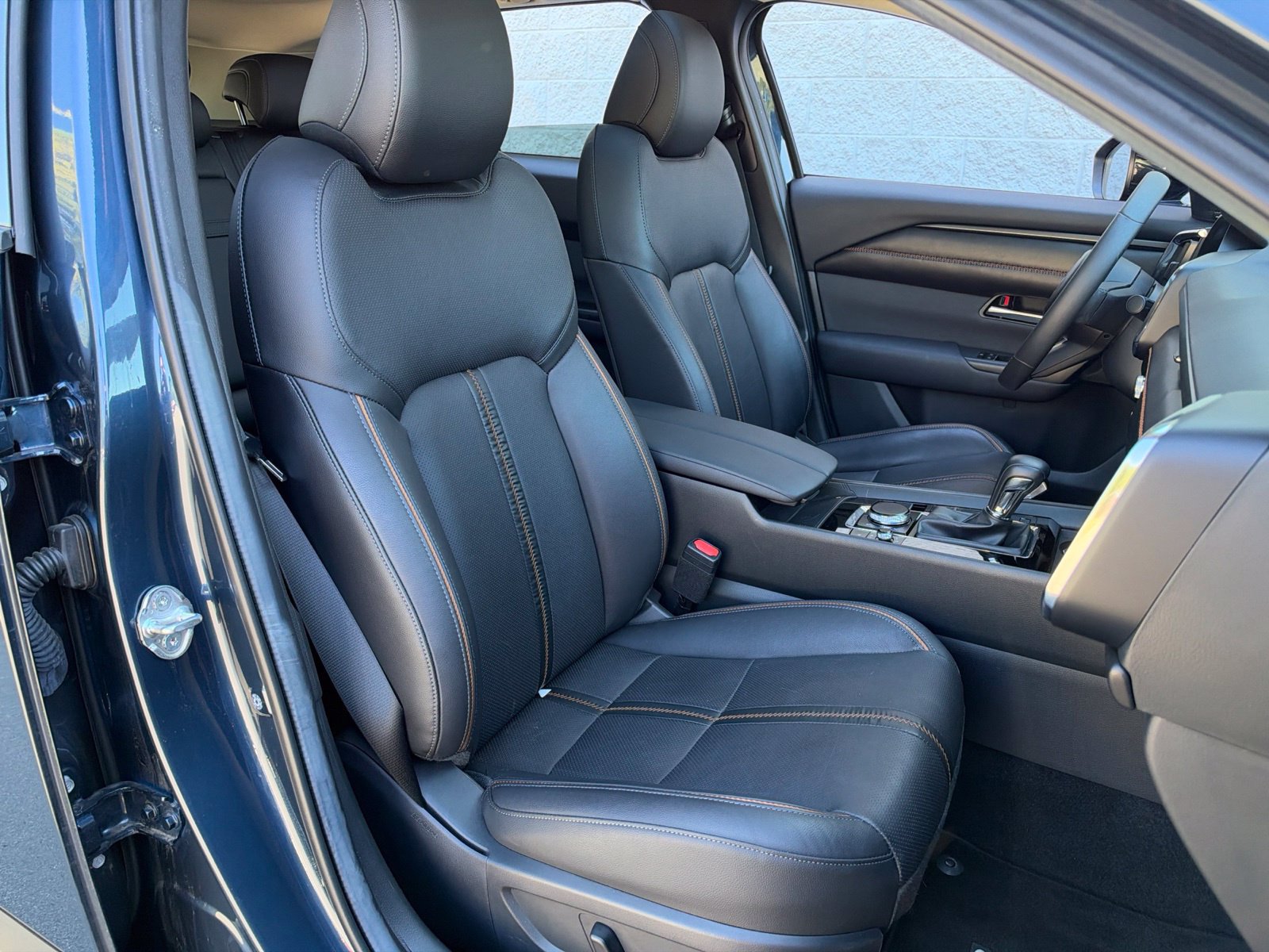 Certified 2024 MAZDA CX-50 AWD 2.5 S w/ Cargo Package image 39