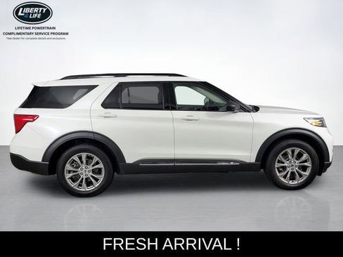Certified 2023 Ford Explorer XLT w/ Equipment Group 202A AWD/4WD image 2
