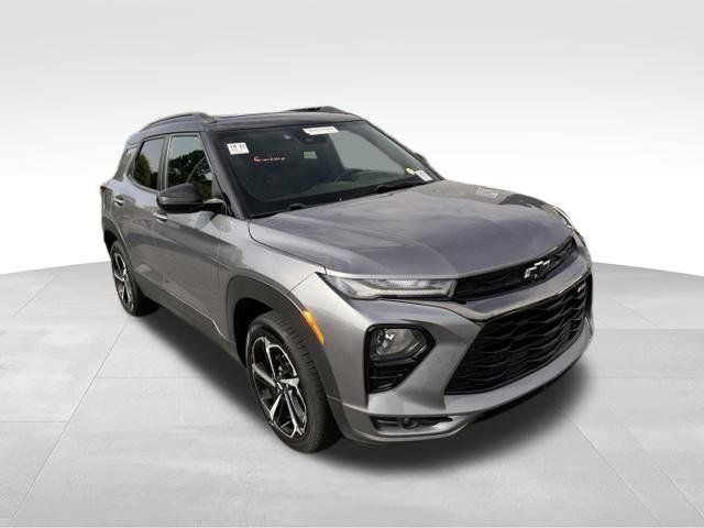 Used 2021 Chevrolet TrailBlazer RS w/ Sun and Liftgate Package AWD/4WD image 4