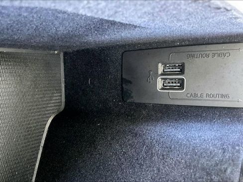 Used 2019 Volvo XC90 T6 Momentum w/ Protection Package Premier image 33