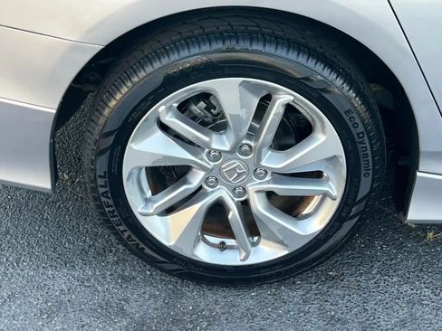Used 2018 Honda Accord LX image 35