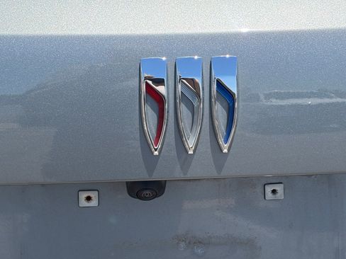 Used 2025 Buick Envision Avenir AWD/4WD image 6