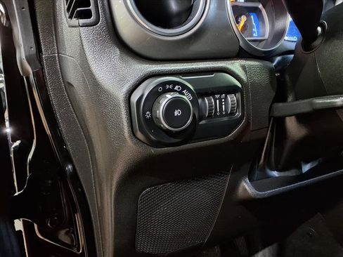 Certified 2021 Jeep Wrangler Unlimited Sahara image 15