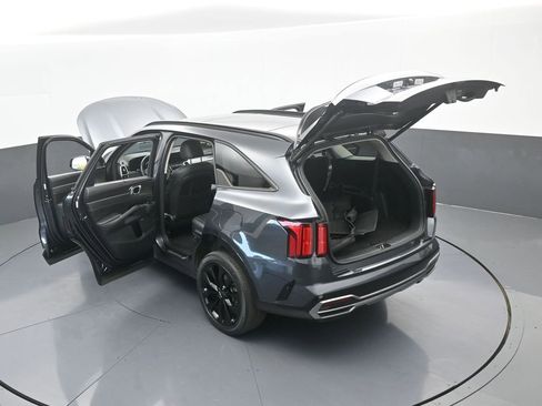 Used 2023 Kia Sorento SX image 85