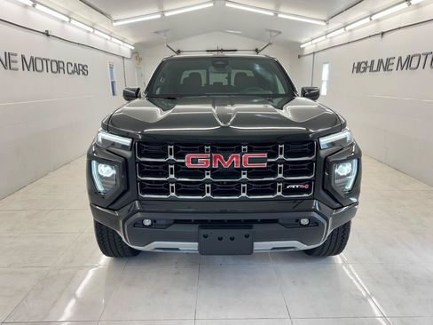 Used 2024 GMC Canyon AT4 w/ Canyon Safety Plus Package AWD/4WD image 2