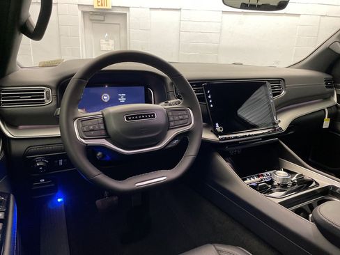 New 2025 Jeep Wagoneer Series II image 7