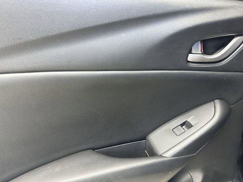 Used 2021 MAZDA CX-3 Sport image 25