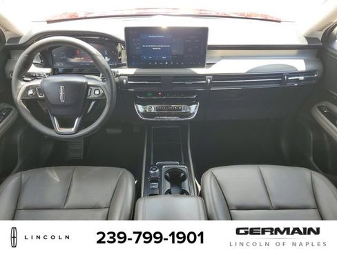 Certified 2023 Lincoln Corsair FWD w/ Equipment Group 101A image 17