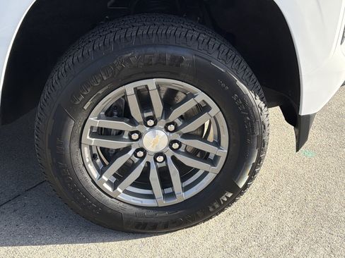 Used 2023 Chevrolet Colorado LT w/ LT Convenience Package image 13