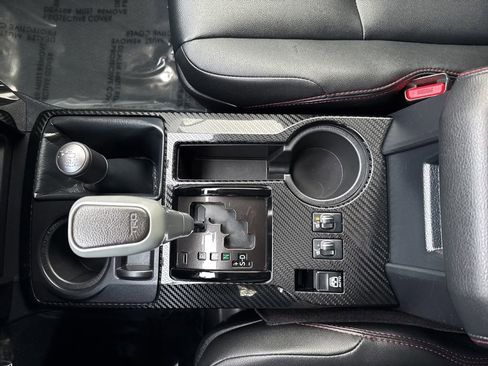 Used 2024 Toyota 4Runner TRD Off-Road Premium image 43