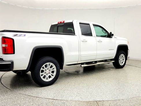 Used 2015 GMC Sierra 1500 SLE w/ SLE Value Package AWD/4WD image 5