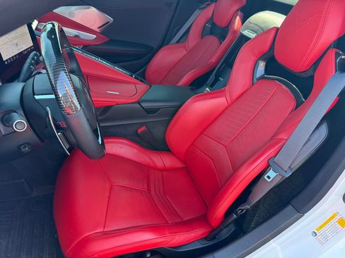 Used 2023 Chevrolet Corvette Stingray Preferred Conv w/ Z51 Performance Package RWD image 17
