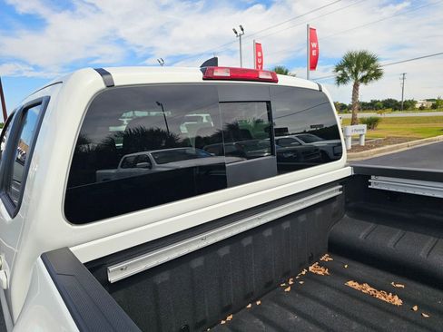 New 2026 Nissan Frontier SV w/ SV Convenience Package image 10