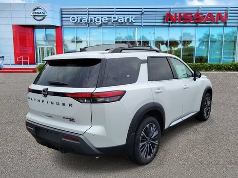 New 2026 Nissan Pathfinder Platinum AWD/4WD image 2
