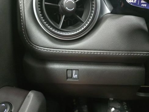 New 2025 Chevrolet Colorado LT w/ LT Convenience Package image 17