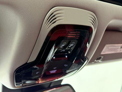 Used 2019 Alfa Romeo Giulia w/ Quick Order Package 22K Sport image 27