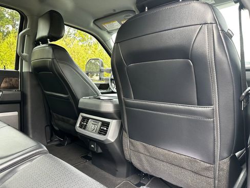 New 2025 Ford F350 Lariat w/ Black Appearance Package image 54