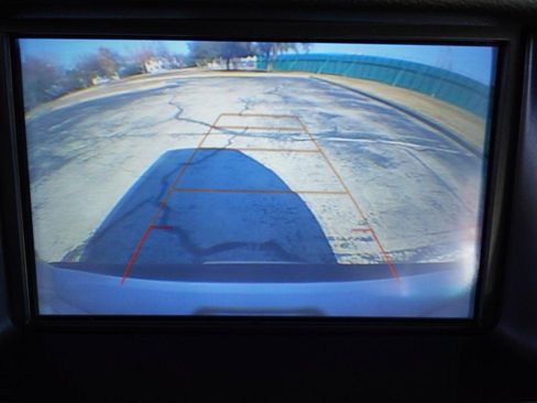 Used 2018 Chevrolet Suburban LT w/ Luxury Package image 14